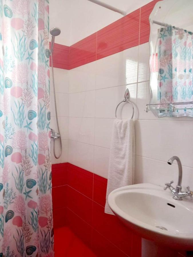 Vila Shuka Ksamil Sarandë Exteriör bild
