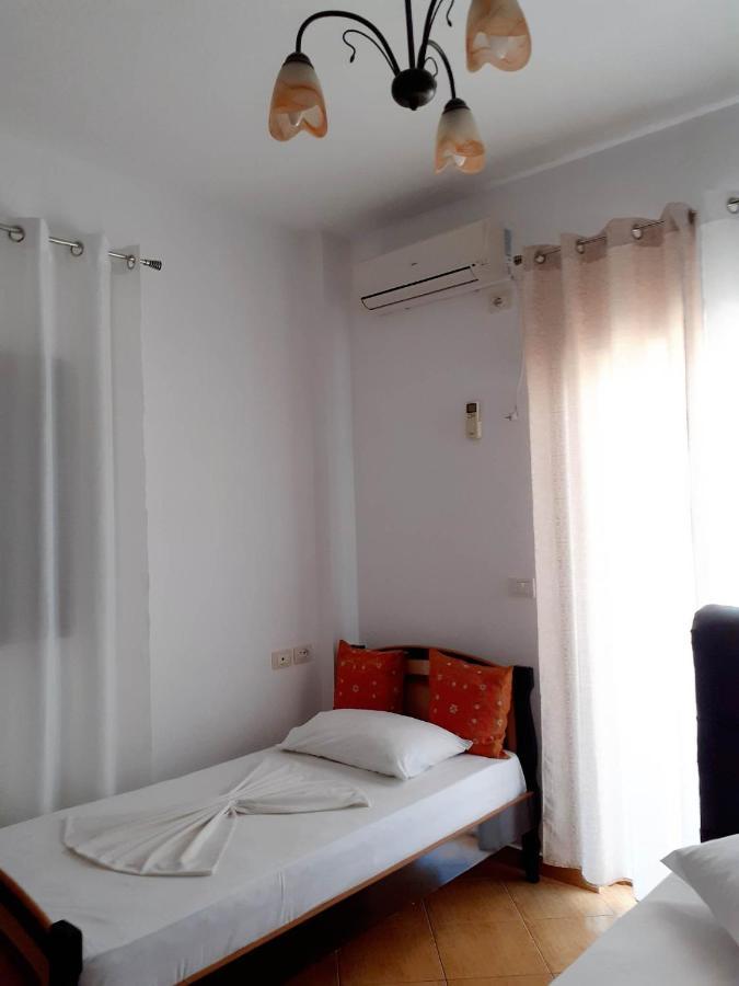 Vila Shuka Ksamil Sarandë Exteriör bild
