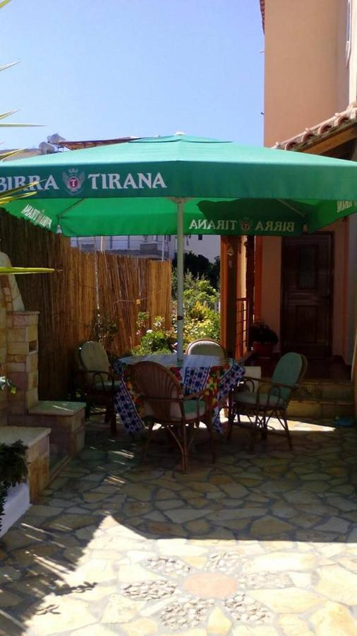Vila Shuka Ksamil Sarandë Exteriör bild